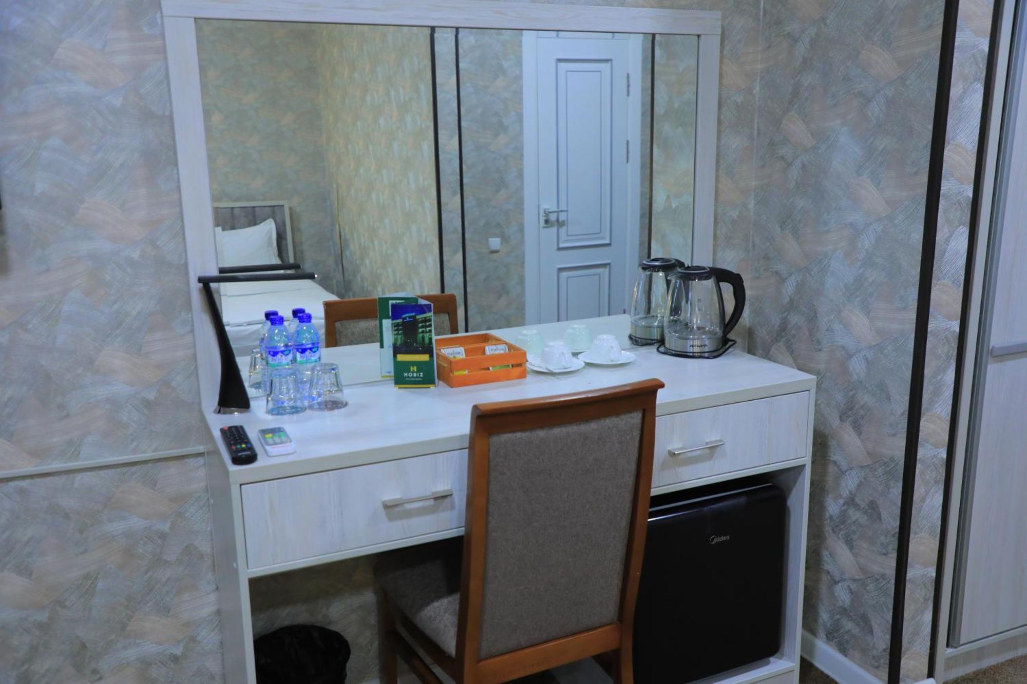 Hobiz Hotel Navoi Ngoại thất bức ảnh